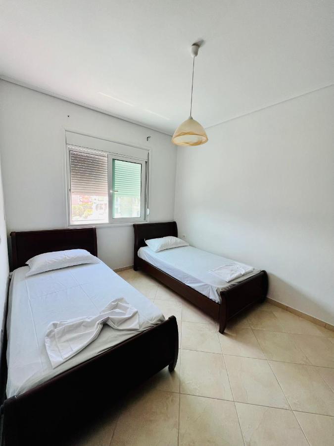 Sunshine Apartment Саранда Екстер'єр фото